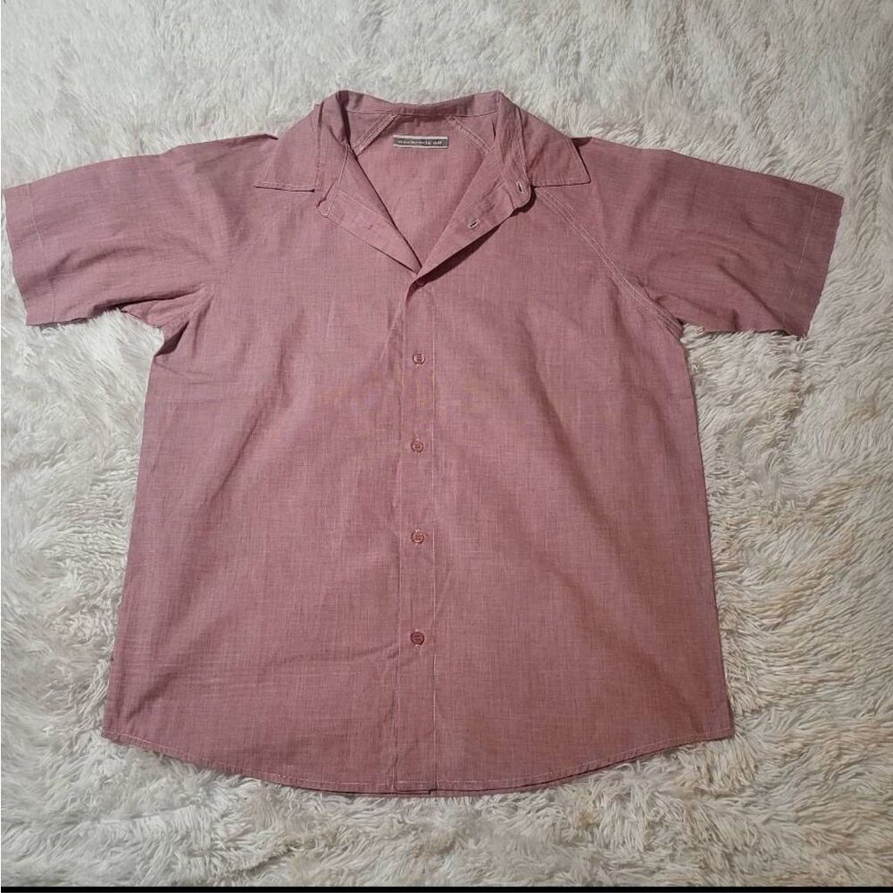 Weekendz off men's pink short sleeve button-up shirt size M